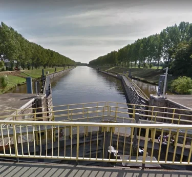 Onderhoud aan de Sluis bij Engelen