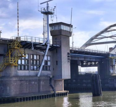 Renovatie van de Merwedebrug in Papendrecht
